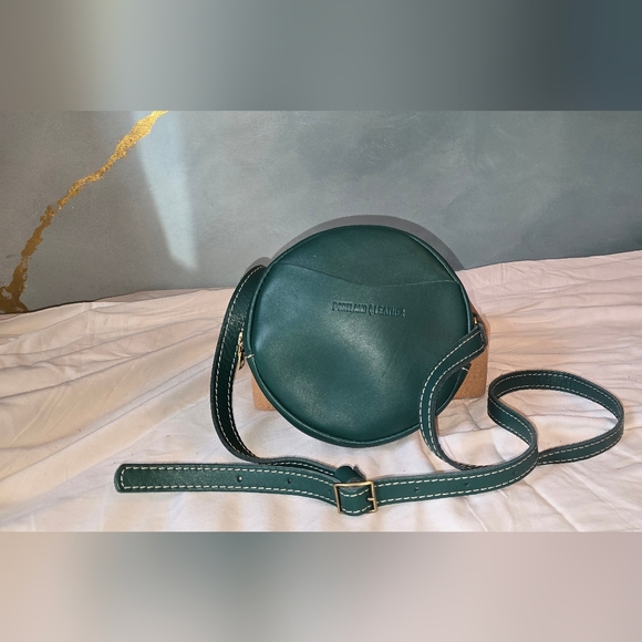 Portland Leather Handbags - Portland Leather Small Round Crossbody Bag In Peacock